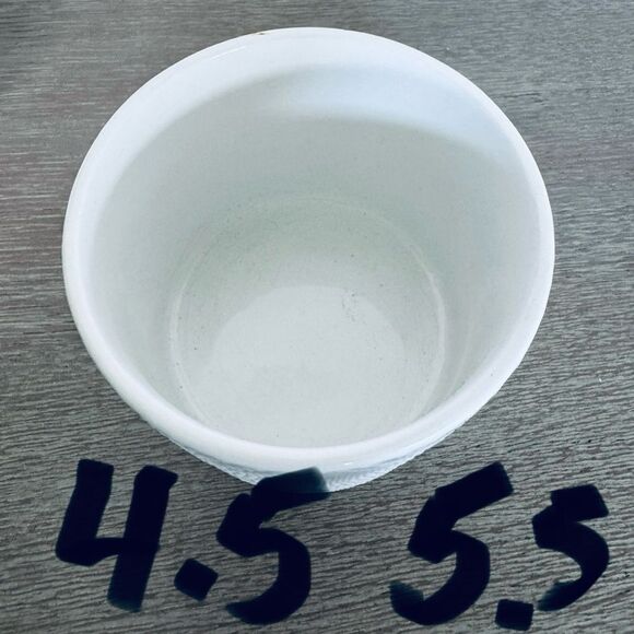 White Diamond Textured Planter Vase - Picture 3 of 3